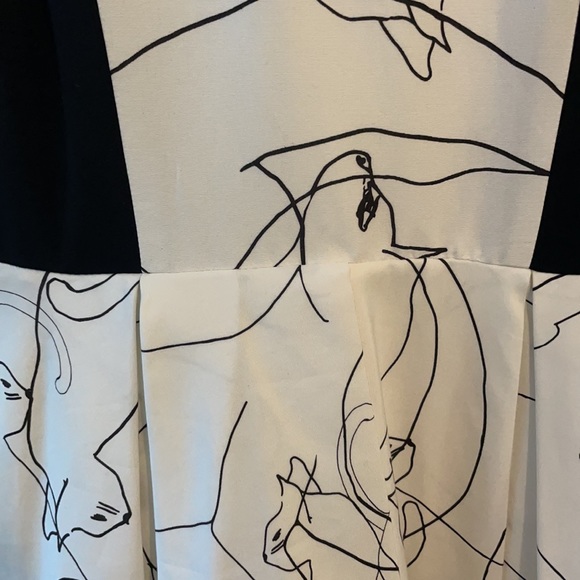 Alice + Olivia "Luna" Cat Print Box Dress - Picture 2 of 4